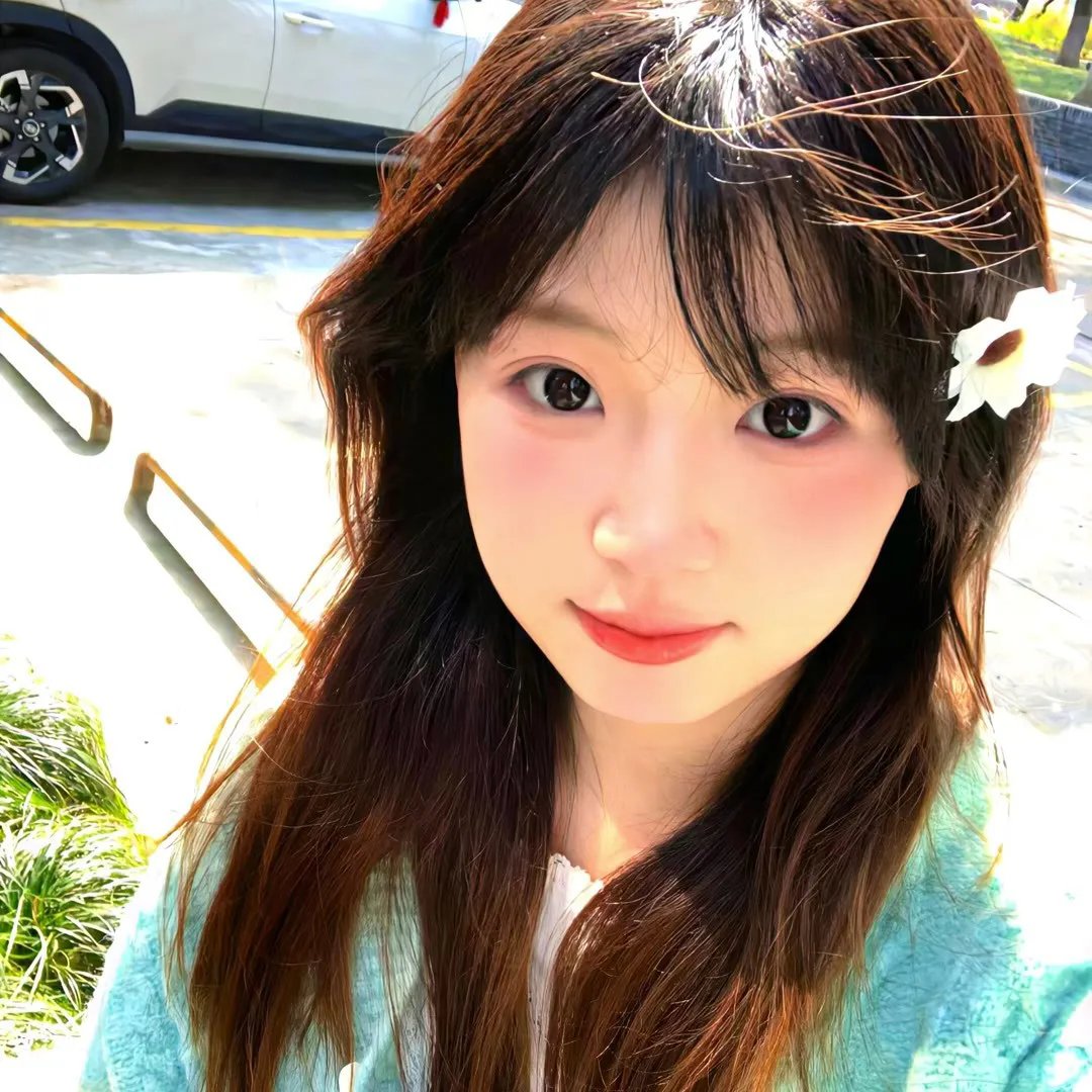 不认识的女友